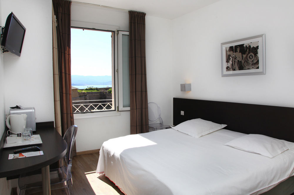 אז'אקסיו Hotel San Carlu Citadelle Ajaccio מראה חיצוני תמונה